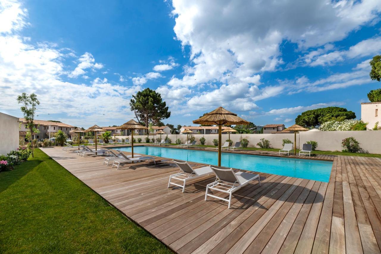 Calarossa Bay Resort ポルトヴェッキオ エクステリア 写真